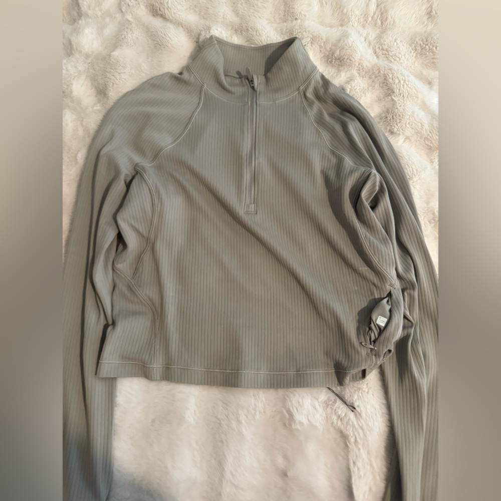 Lululemon Cream/Gray Quarter-Zip Pullover